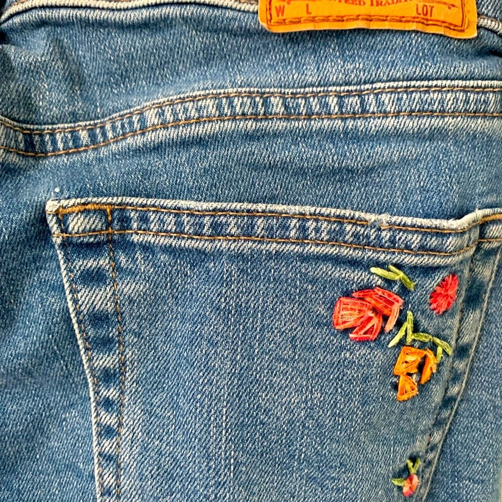 Lucky Jeans - Picture 5 of 5